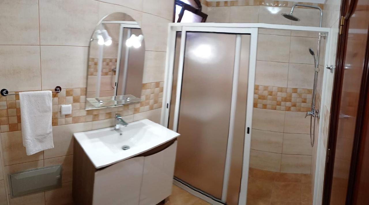 Arcos Grands Suites With Enormous And Private Pool. Arco da Calheta  Bagian luar foto