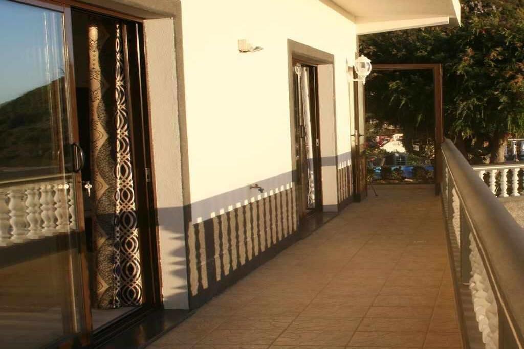 Arcos Grands Suites With Enormous And Private Pool. Arco da Calheta  Bagian luar foto